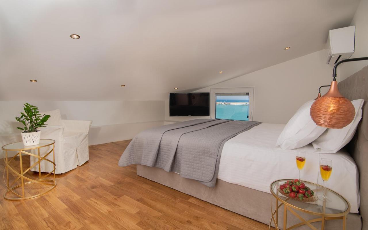 Minimal Loft With Sea View Over Zakynthos Harbor! Exteriör bild